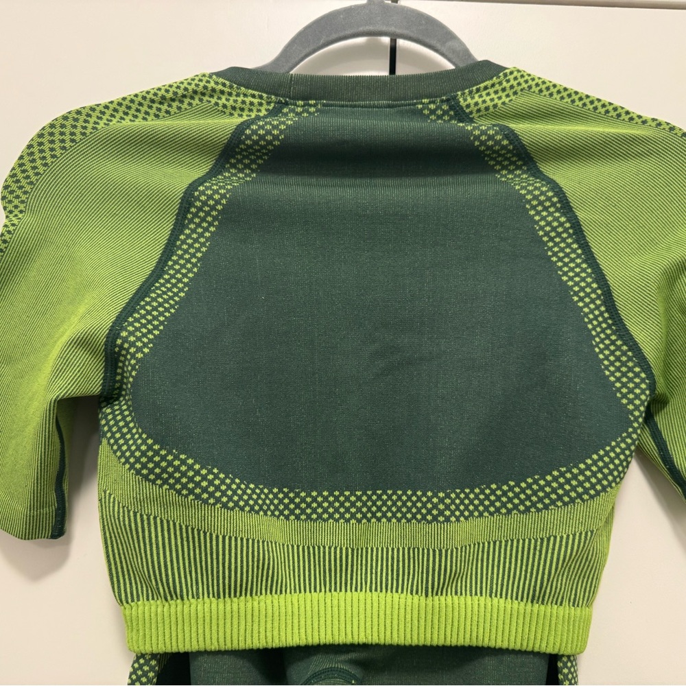 Fabletics Green Two-Piece Activewear Set - image 4